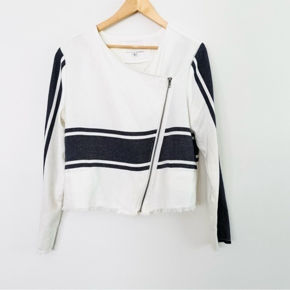 [cupcakes and cashmere] Blanket Stripe Textured Moto Zip Frayed Hem Jacket
